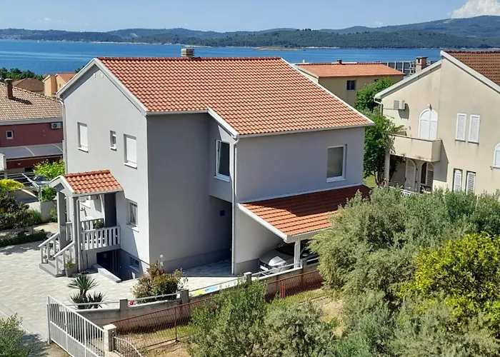 Harfa 2 Apartamento *